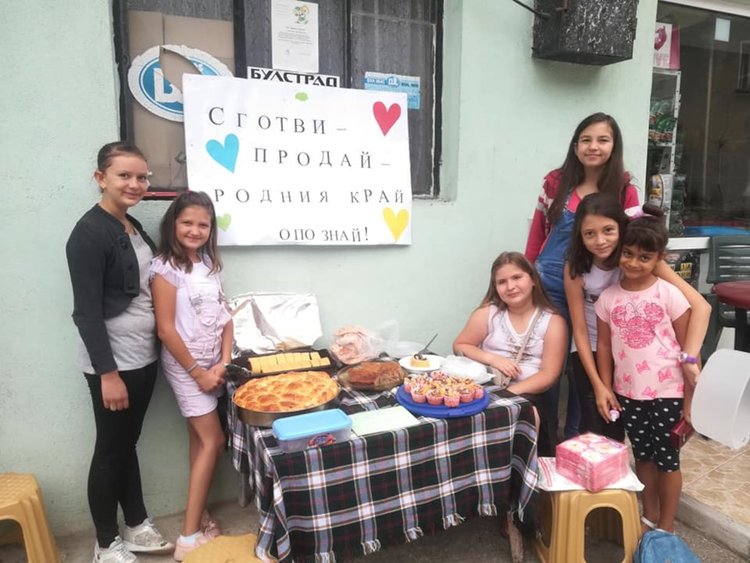 Дечица от Елховец готвиха за кулинарен базар, с парите отидоха на екскурзия 