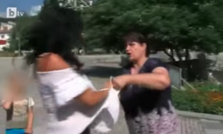 Сбиха се главните герои в скандала с „шивашките“ кредити (видео)