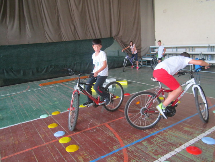 За пръв път половината национален отбор по приложно колоездене е от Първомай