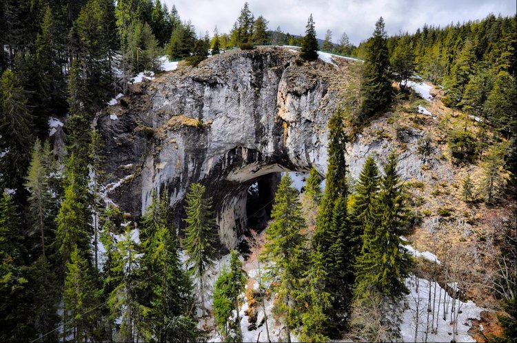 Върховният Административен съд окончателно реши делото за Туристическия информационен център край Чудните мостове