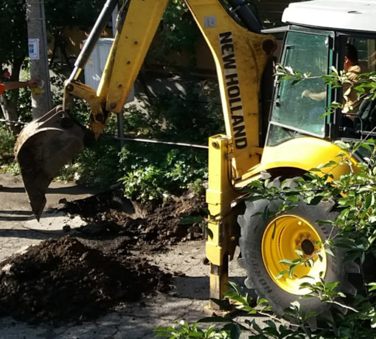 Авария остави без вода квартала зад автогарата