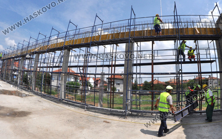 Обновяването на комплекс "Хеброс"  върви с пълна сила