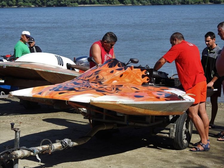 Първомайският водомоторен клуб стана трети в Ряхово