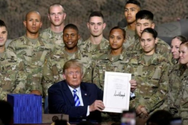 Тръмп подписа 716 милиарда долара бюджет за отбрана. Замразява сътрудничеството с Русия по Договора за открито небе