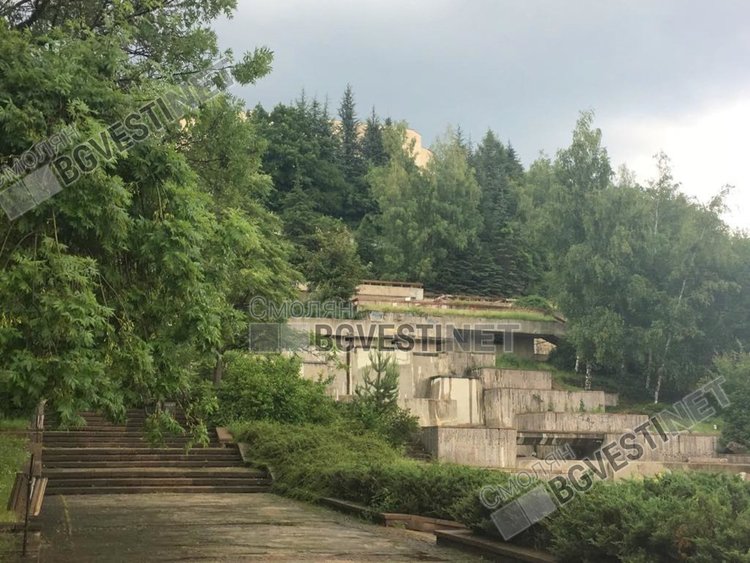 Общината има идея да се изработи проект и водните каскади да се превърнат в пеещи фонтани