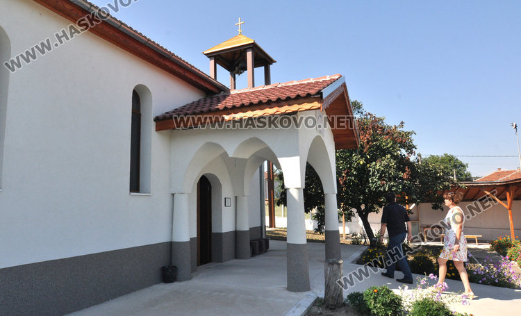 В Крум пазят традициите, показват най-едрите плодове и зеленчуци