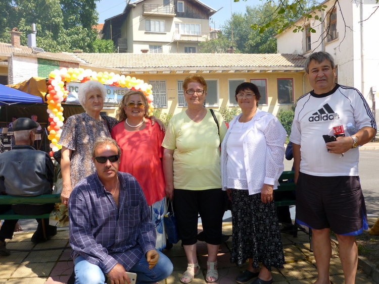 Дариха кметица на родопско село, работи безвъзмездно за хората с увреждания