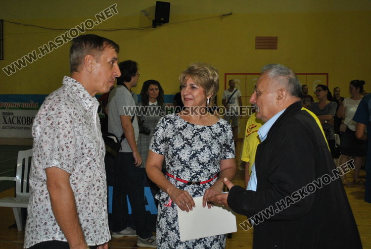 100 награди за половин век бадминтон в Хасково