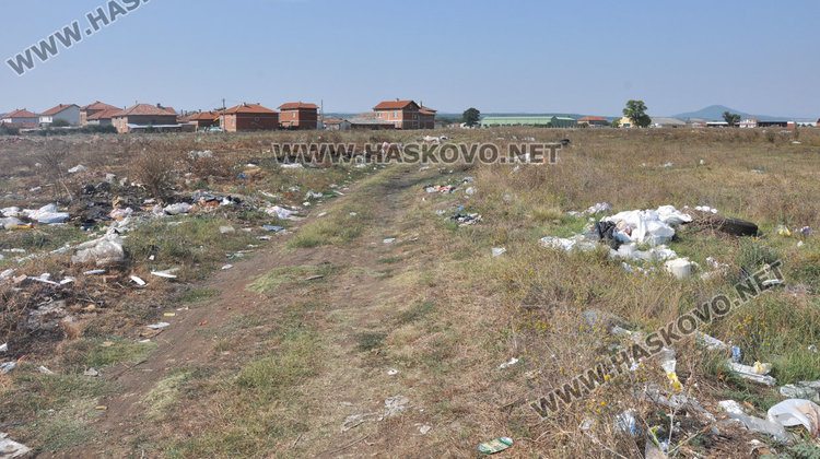 Горя незаконно сметище край Войводово