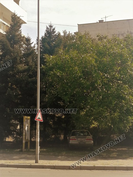 Снимаха отново наглец, ползвал тротоар за паркинг