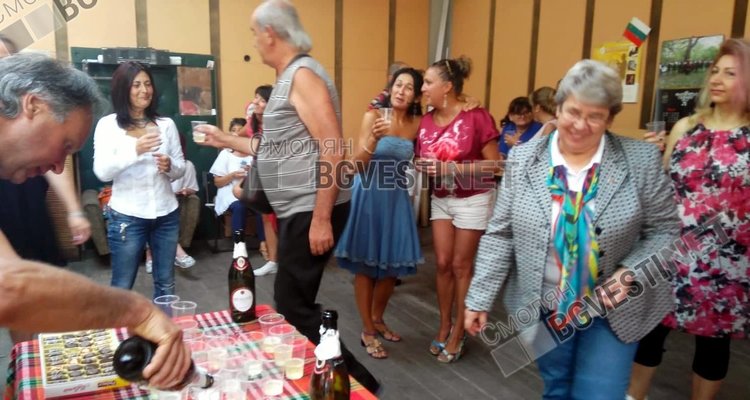 Смолянски бизнесмени дариха голяма сума за нов автобус за ансамбъл „Родопа“