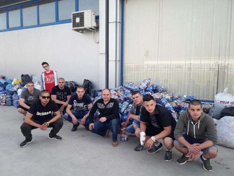 Момчетата от ПГТТ „Христо Ботев“ работят за благотворителната кауза от сърце и с чест защитават името на Клуб "Милосърдие" към тяхното училище. Те вече имат голям опит в подобни кампании.