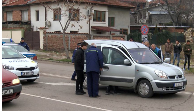 Съдът отмени глобата на шофьора, заспал зад волана на светофар