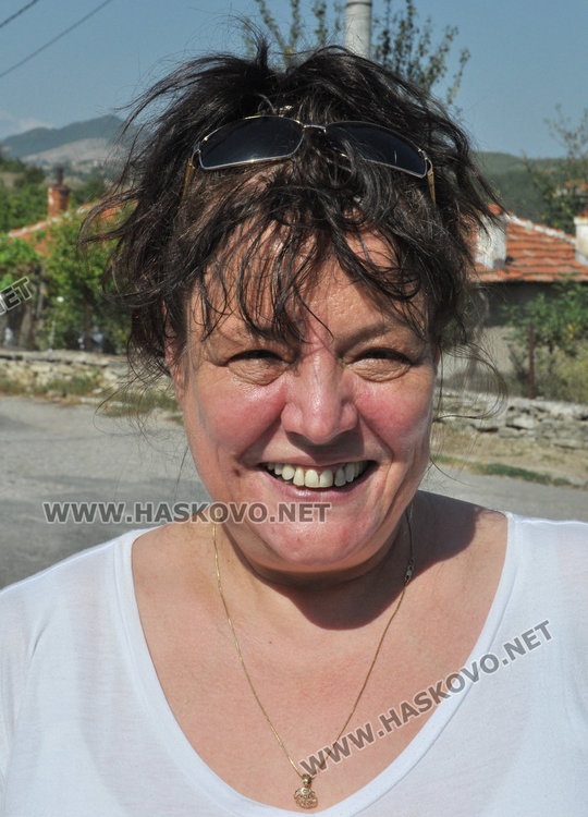 Хасковлийка създаде керамичен кошер, който спасява пчелите и увеличава добива