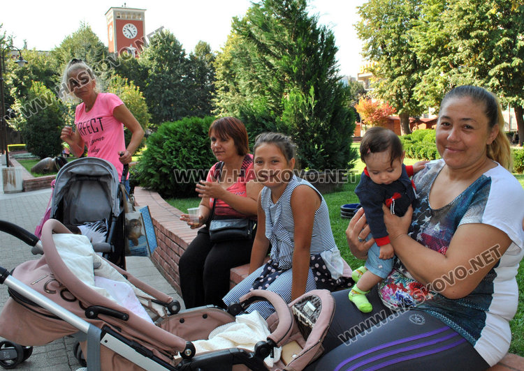 Купон и грамоти на закриването на „Лято в библиотеката“