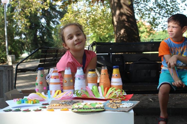 НЕА Германика с благотворителен базар за Пламенка