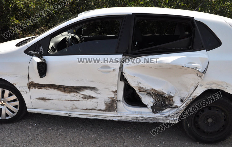 2-годишно пострада при катастрофа с три коли край Хасково