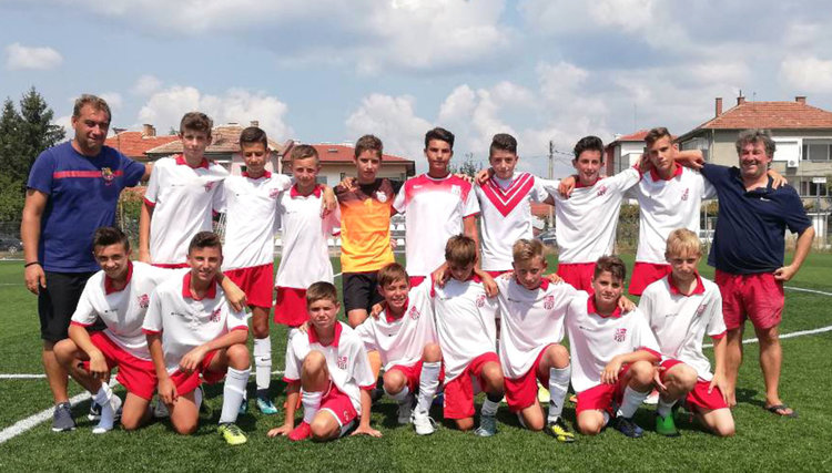 Футболисти на АФК Хасково със сребърни медали от Международен турнир