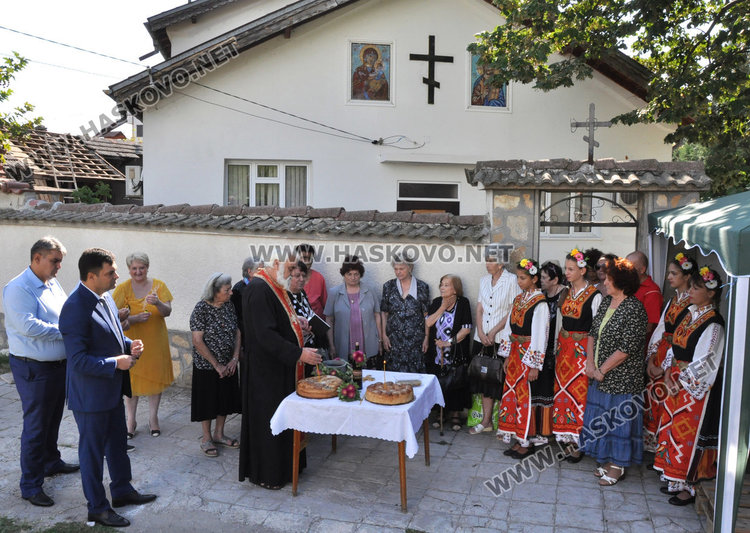 7 казана курбан раздадоха за здраве и благоденствие в Димитровград