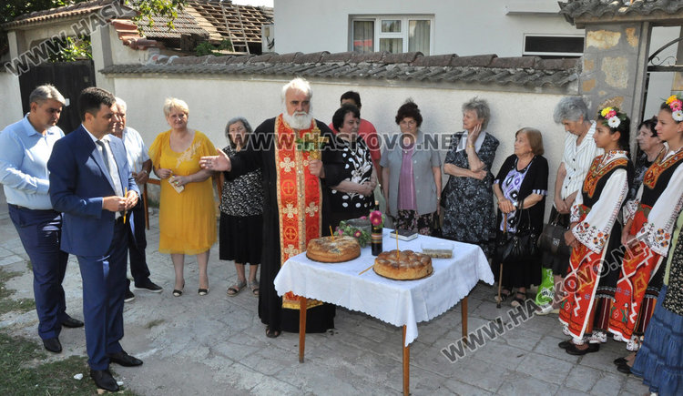 7 казана курбан раздадоха за здраве и благоденствие в Димитровград