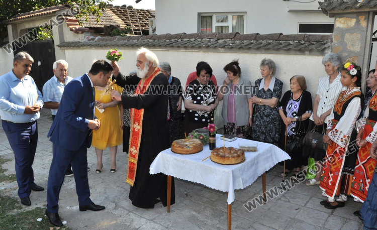 7 казана курбан раздадоха за здраве и благоденствие в Димитровград