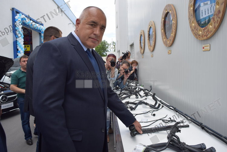 Премиерът Борисов открива третия завод на "Теклас" в Кърджали