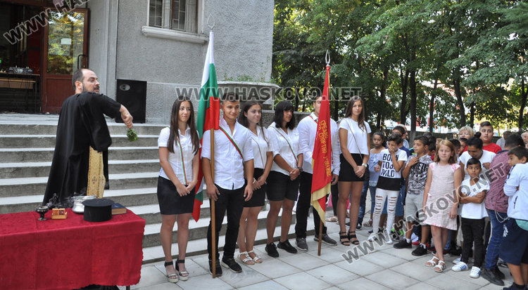 Спортното в топ 3 по успех в страната, звънецът би за 220 ученици