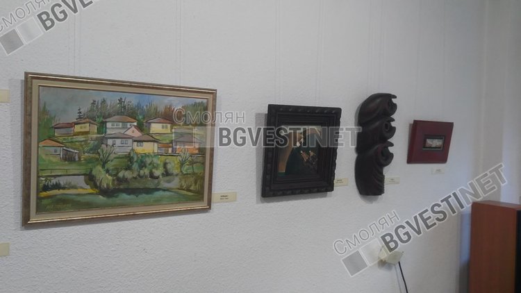 Седем смолянски художници откриха обща изложба