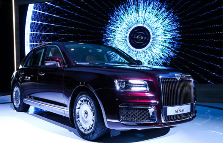 Новата лимузина на Путин е супер луксозна и изцяло руска