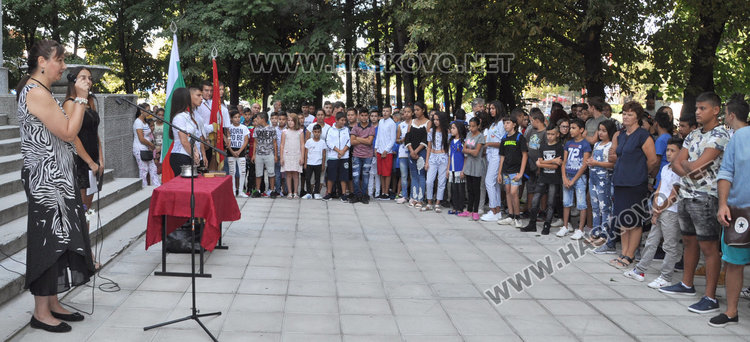 Спортното в топ 3 по успех в страната, звънецът би за 220 ученици