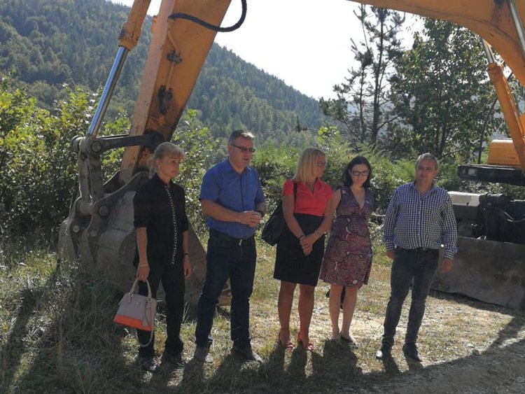 С милион и двеста хиляди лева изграждат канализация на един от кварталите на Рудозем