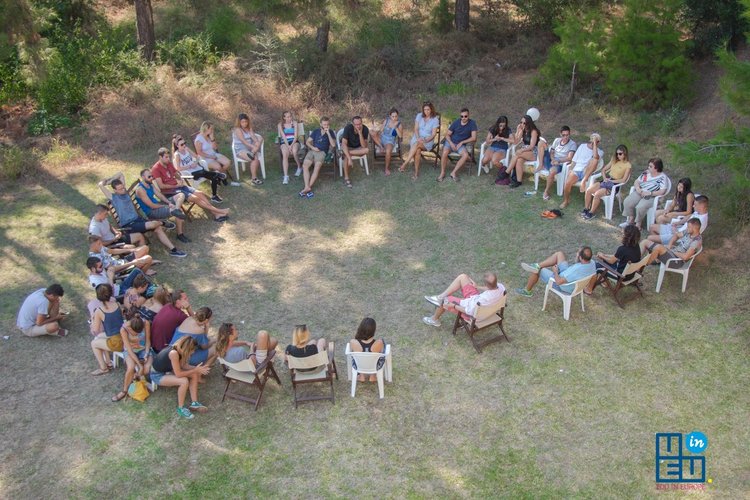 Младежи от 6 държави дискутират съвременния феномен „Евроскептицизъм“