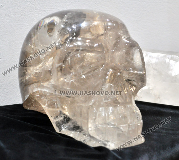 Кристалният череп в музея е от Бразилия и се показва за първи път в Европа