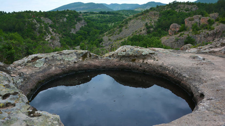 Светилището Харман кая