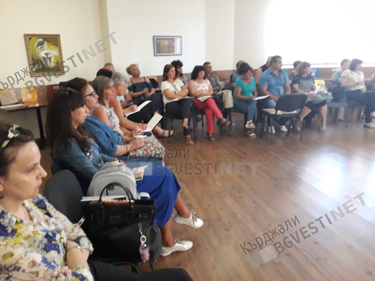 „Правителства в сянка“ създадоха в Кърджали, те поискаха радикални реформи