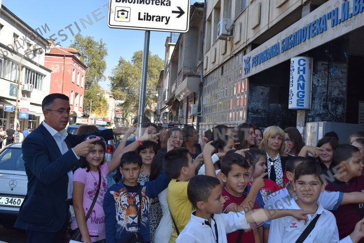 Пъзел на забележителностите създаде Библиотеката в Кърджали