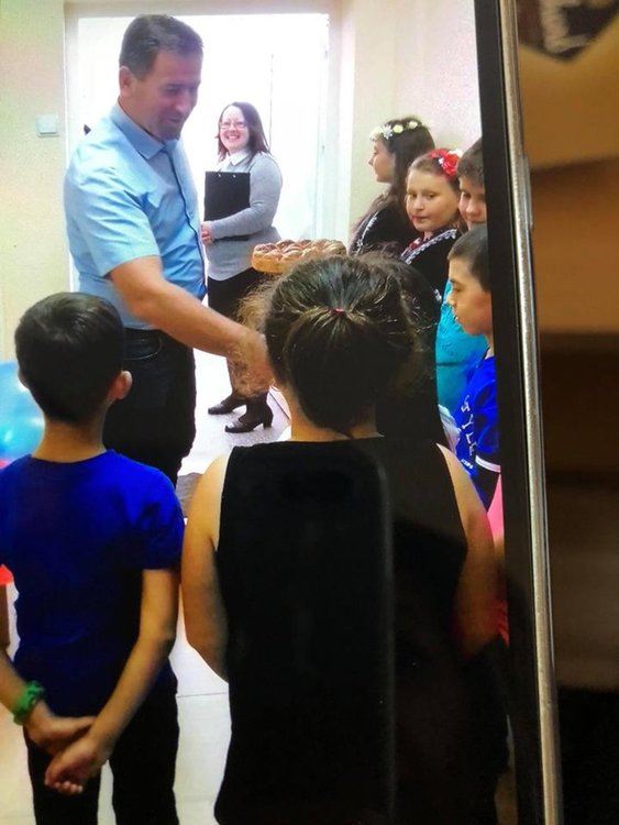 Уникални сензорни стаи за терапия на деца отвориха врати в Мадан