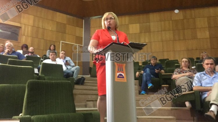 Обезлюдяването и миграцията притиснаха и смолянските училища