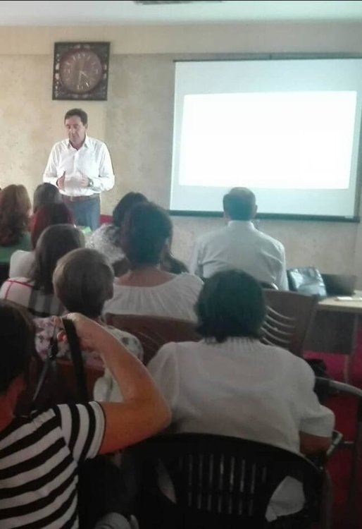 Шинаси Сюлейман обеща лаптопи за детските градини в община Кирково