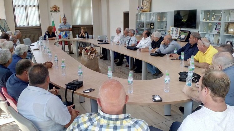 Националното сдружение на кметовете на кметства проведе среща в Асеновград