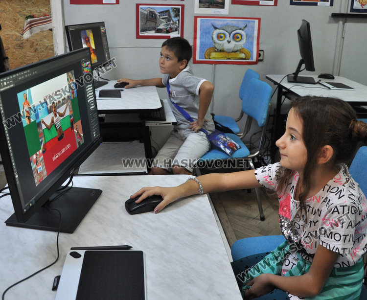 Мария Габриел: “Вале“ ще представи Хасково в Европейската седмица на програмирането