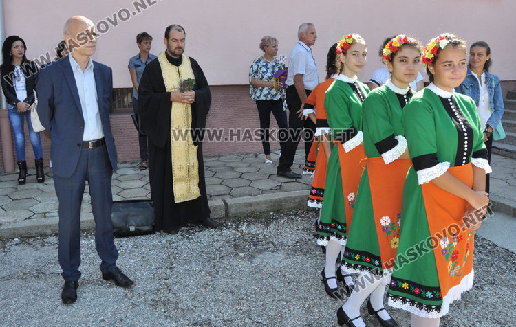 Откриха нова детска площадка и сензорна стая в дом „Марина“