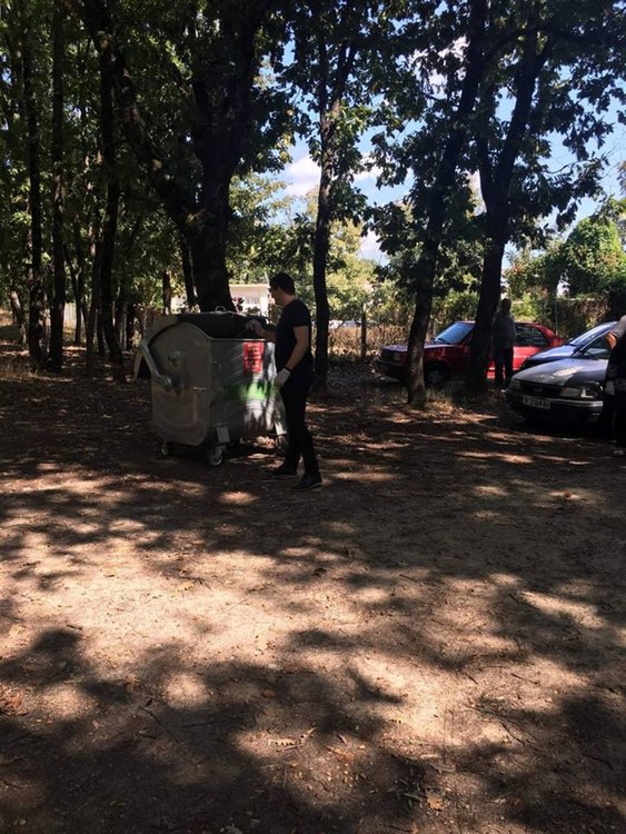 Бахри Юмер поведе джебелчани за инициативата "Да почистим България заедно"