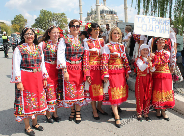 Отбелязаха тържествено 10-години от създаването на църква "Св.Св.Константин и Елена" в Одрин 