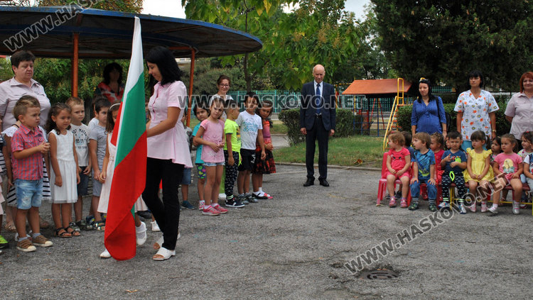 Обновената детска градина „Ежко Бежко“ посрещна 140 малчугани