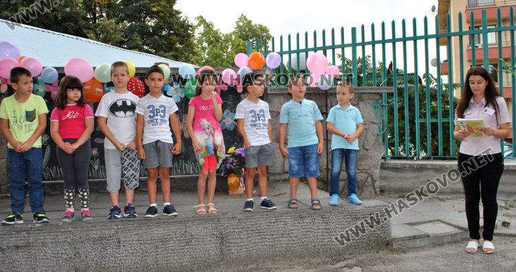 Обновената детска градина „Ежко Бежко“ посрещна 140 малчугани