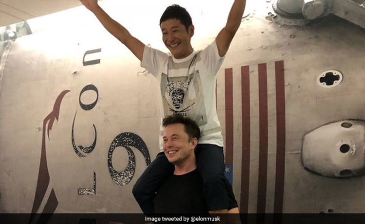 Мъск обяви първия частен турист, който ще полети до Луната (видео)