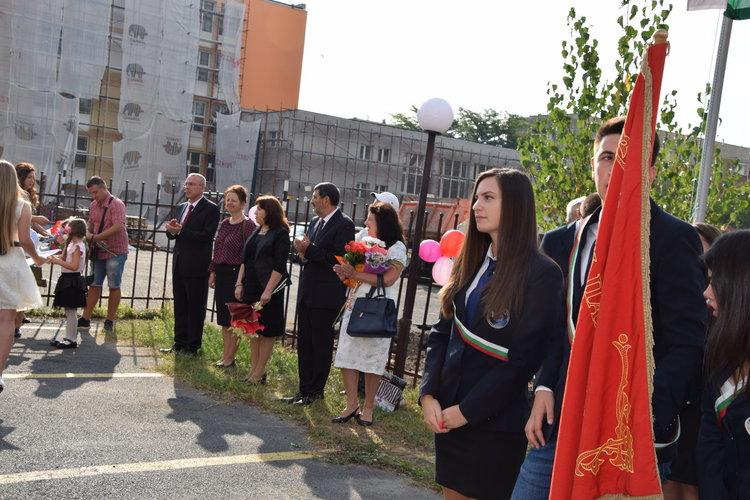 Първолаци в Кърджали ще се учат в университет