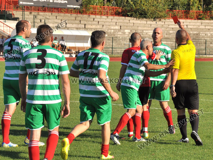 Ветераните на Хасково разгромиха “Хеброс“ на Ямача