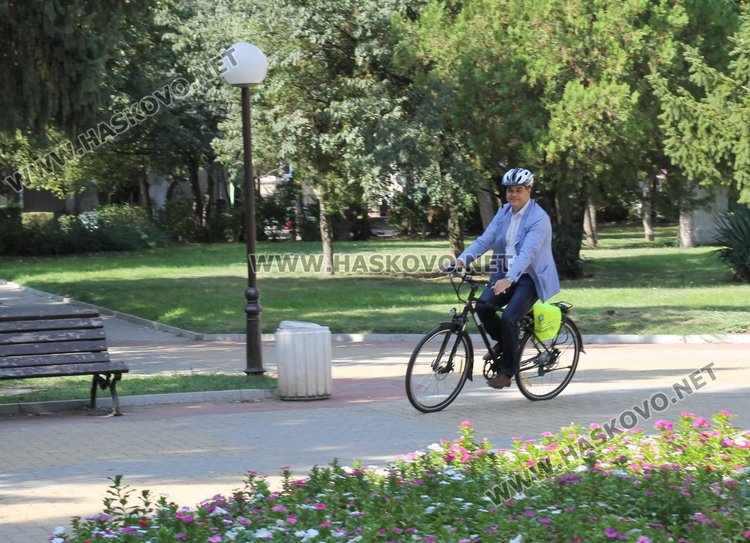 Срещу лична карта - безплатен електрически велосипед за час и половина в Димитровград